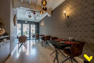 Instapklare horecazaak met uniek terras.Deze volledig ingerichte handelsruimte ligt op een absolute topligging in het centrum van Westerlo, met...