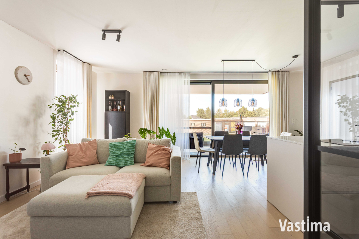 Exclusief wonen in hartje Merelbeke – Recent appartement met ondergrondse staanplaats - foto 4