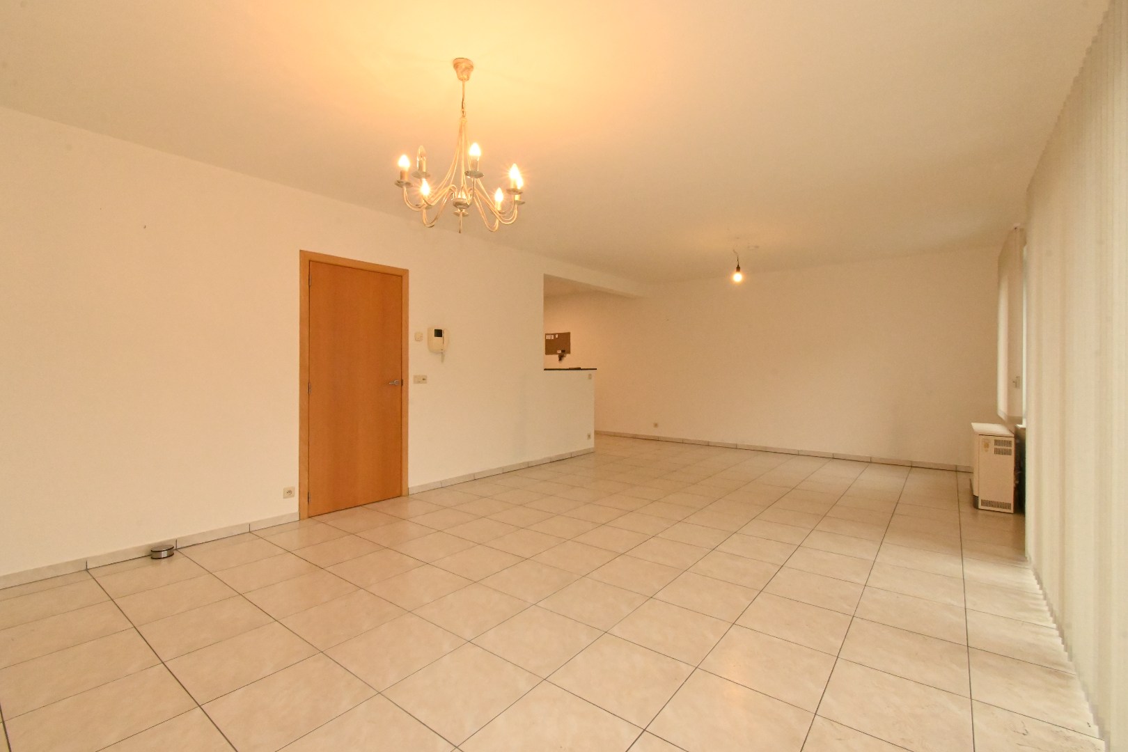 Lichtrijk appartement met 2 slaapkamers - centrum Maldegem - foto 5