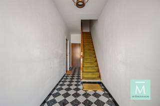 Opbrengsteigendom met potentieel op zeer gegeerde locatie!Bent U op zoek naar een interessante opbrengsteigendom met potentieel? Lees dan maar...