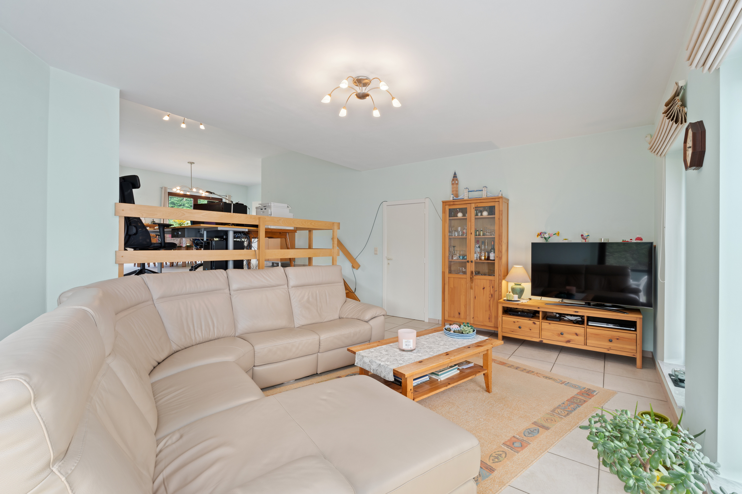 Te koop in Meise, ruime woning met 4 slaapkamers - foto 5