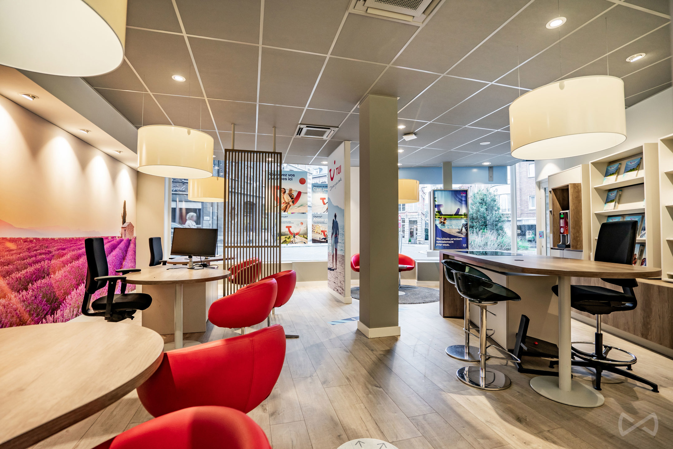 Commercial à louer à Tournai - photo 4