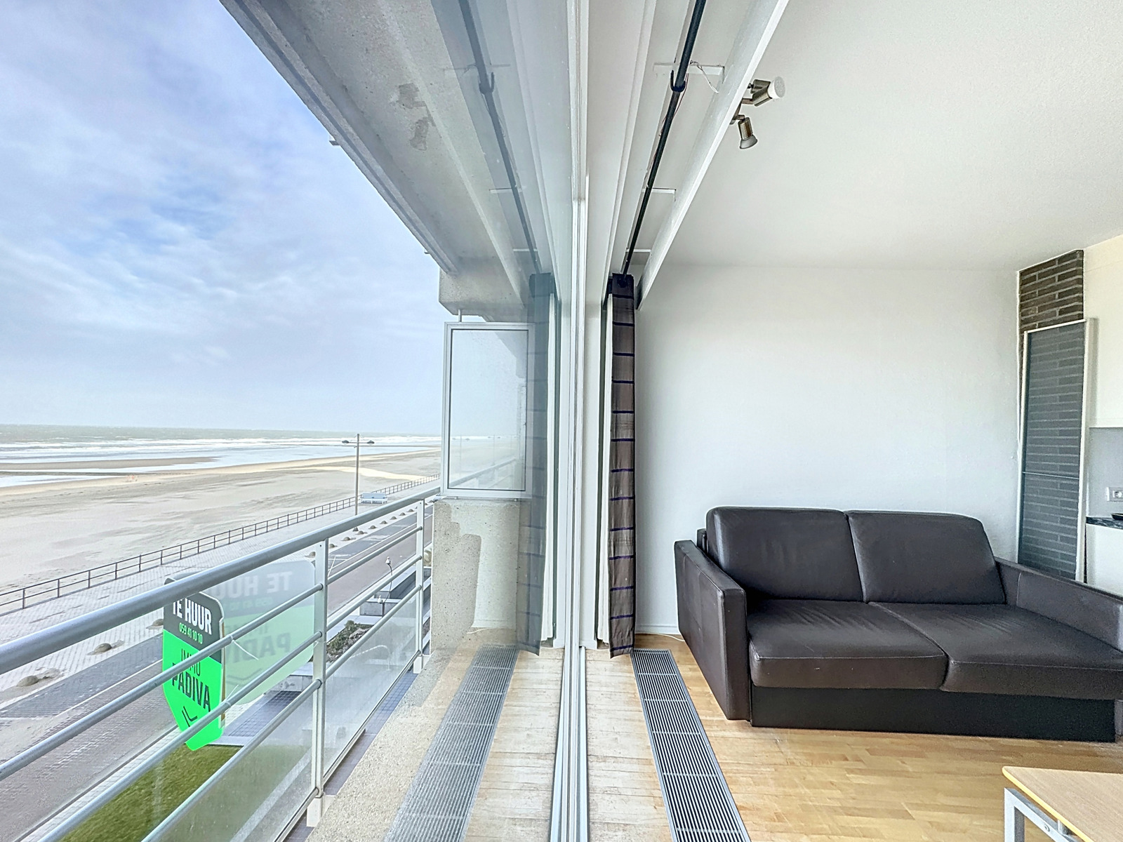 Gemeubelde studio te huur met zicht op zee in Middelkerke - foto 2