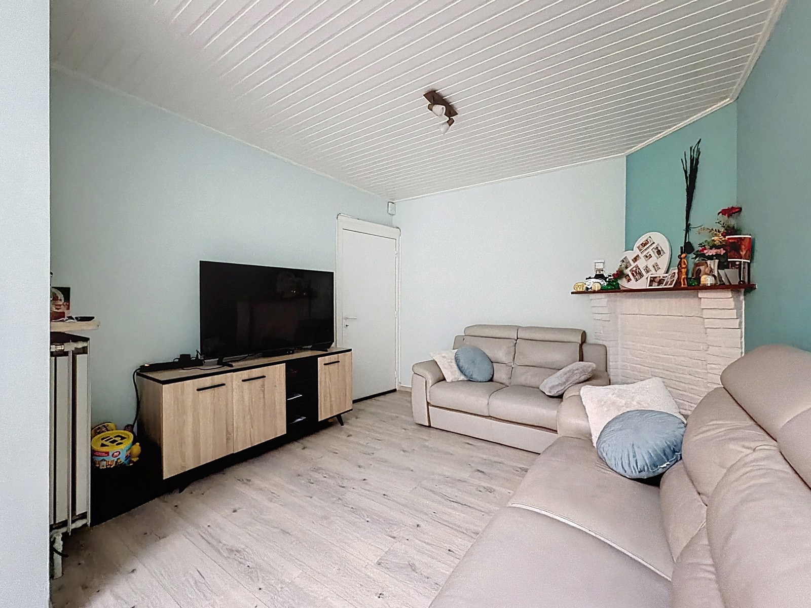 Instapklare woning nabij het centrum, 4 slaapkamers en tuin - foto 4