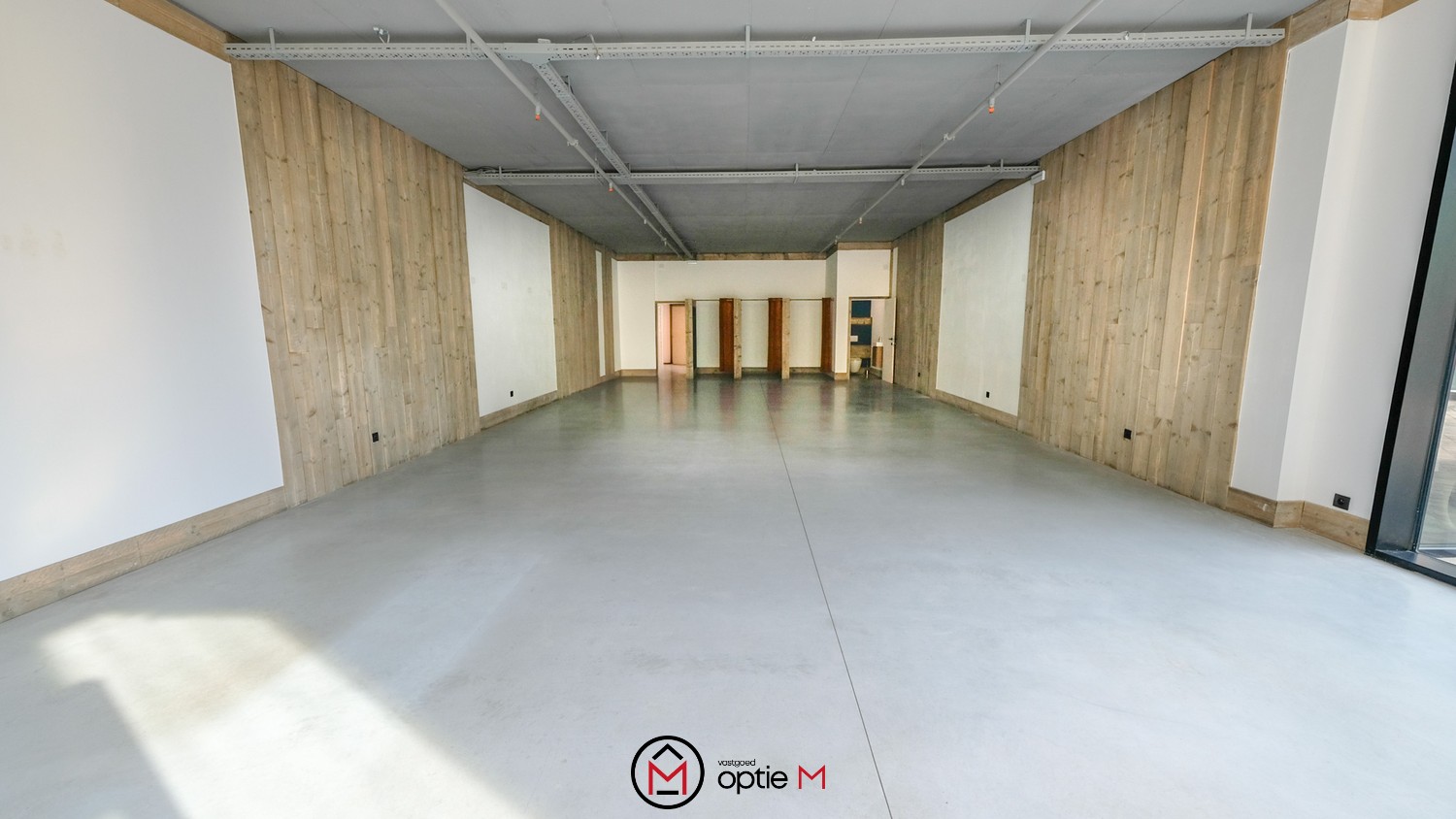 Commercial à louer à Bilzen - photo 4