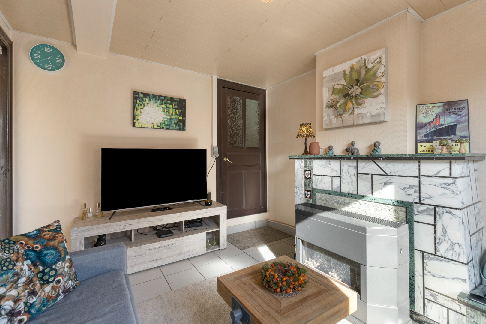 Charmante en kraaknette woning met ruime garage in Gullegem! - foto 4