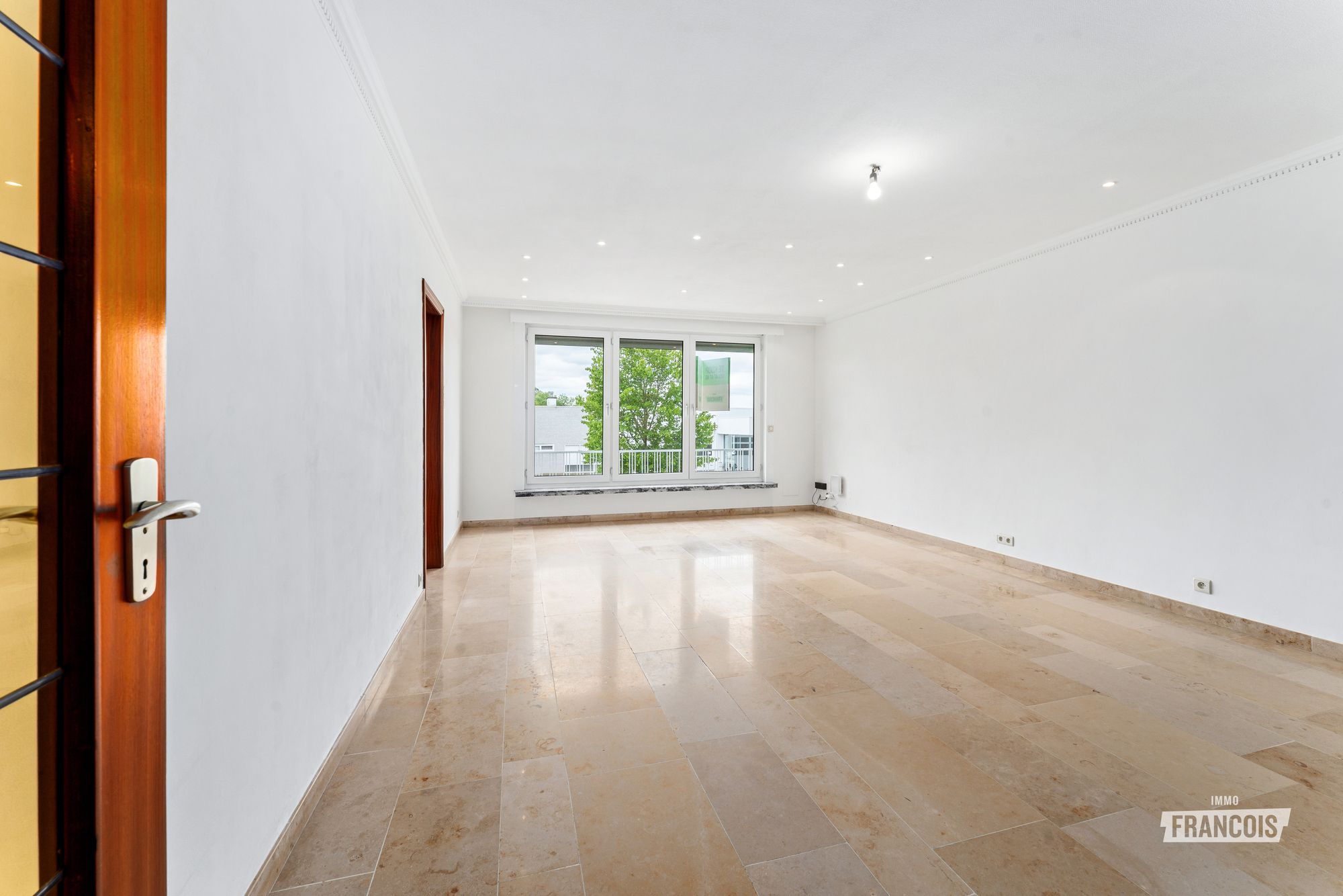 Ruim en lichtrijk 2 slaapkamer appartement van 81 m² op topligging in Roeselare - foto 5