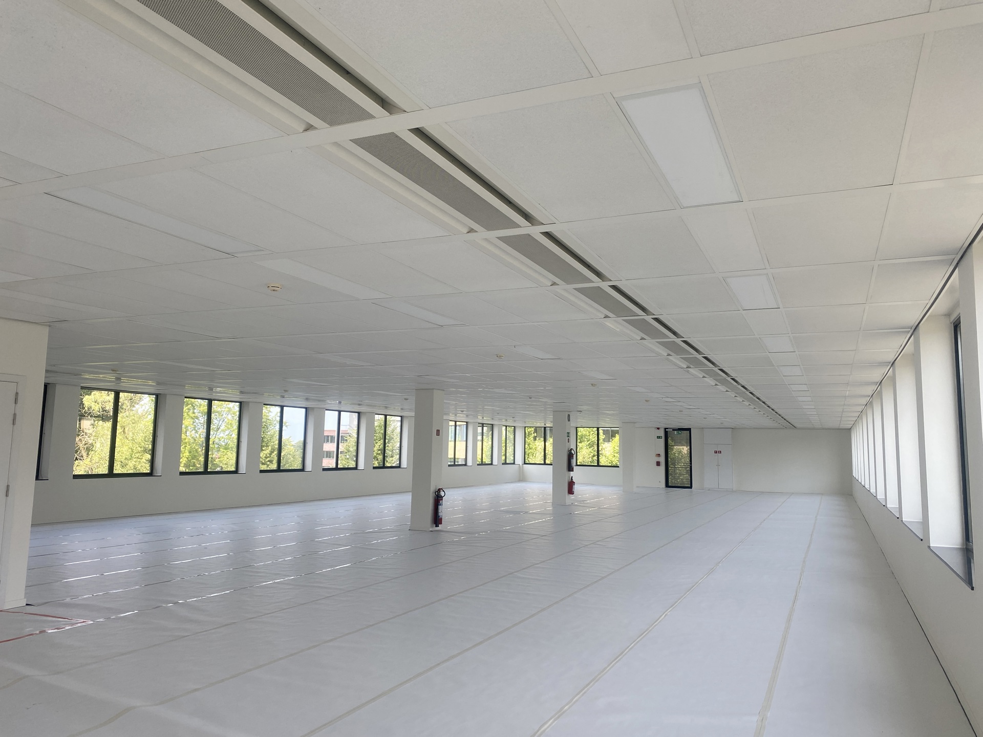 Commercial à louer à Diegem - photo 5