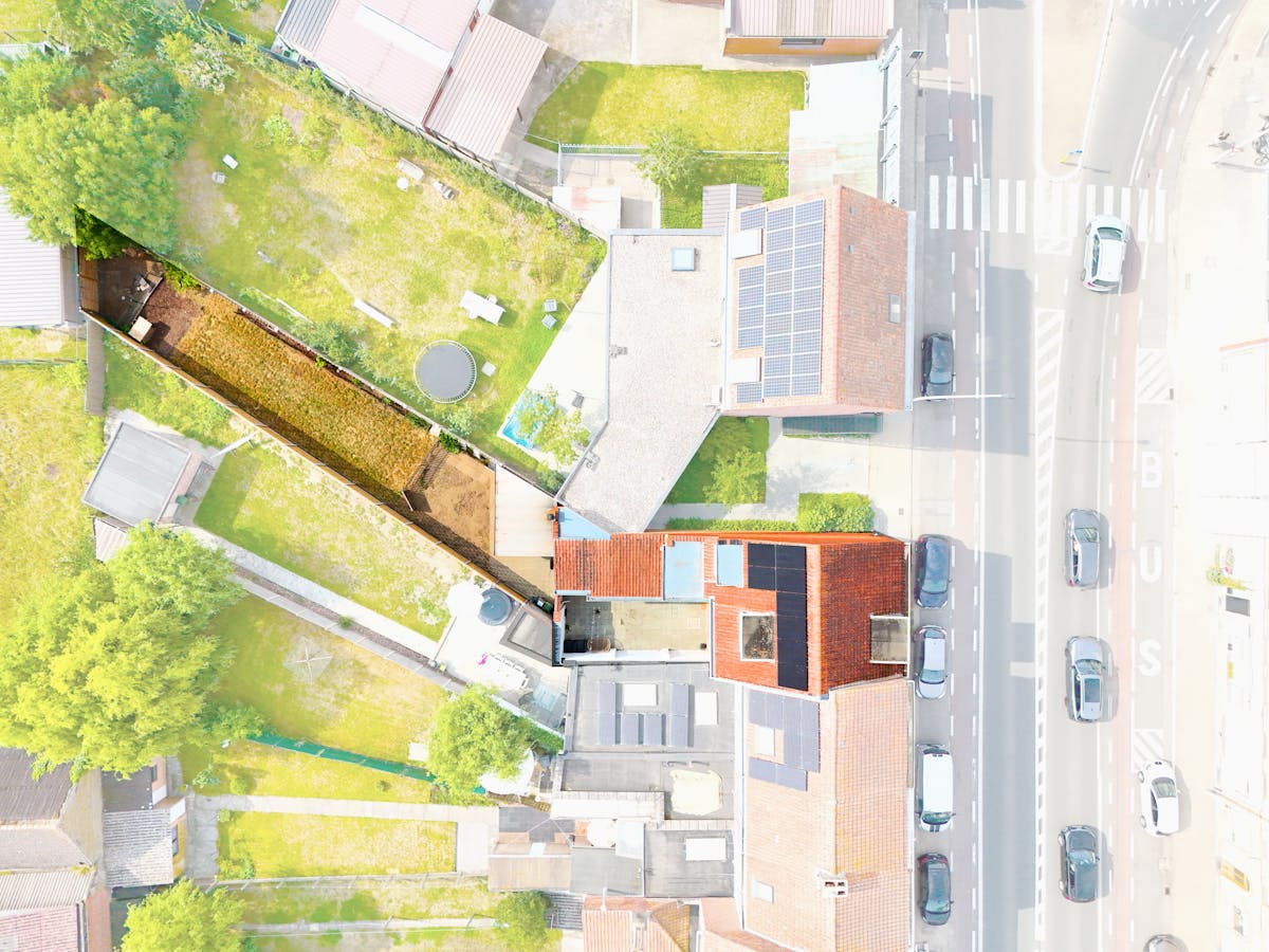 Lichtrijk huis met 4 slaapkamers en zuidwest gerichte tuin in Ieper - foto 5