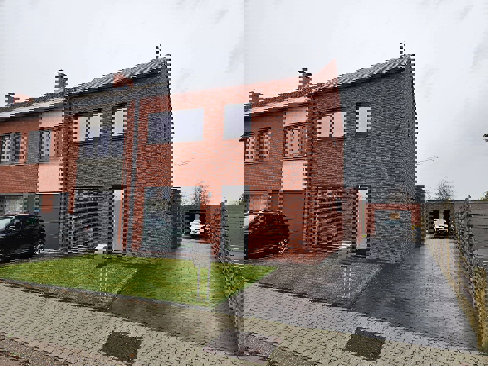 Knap gerenoveerde woning met tuin en garage  - foto 2