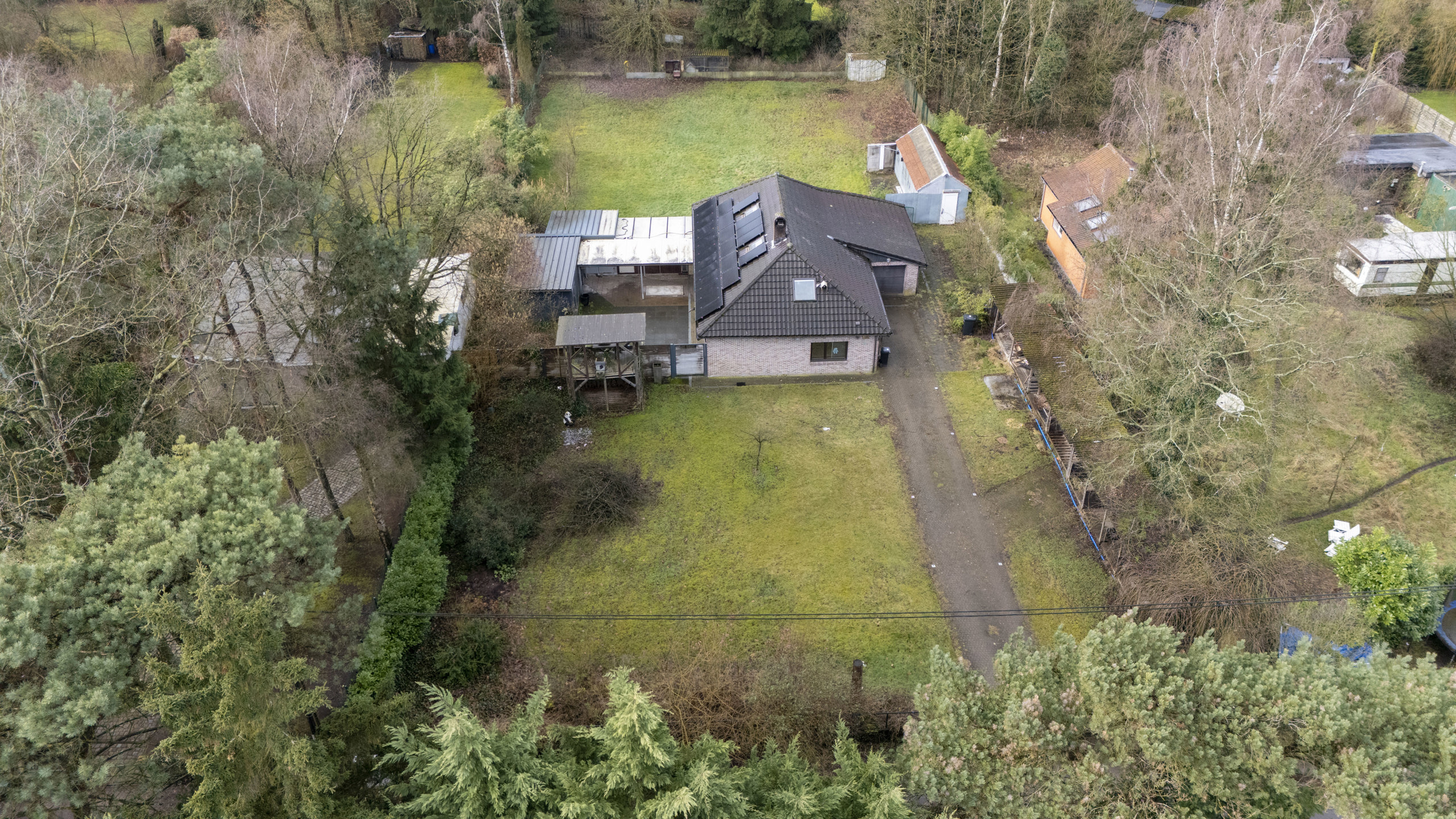 Prachtig perceel bouwgrond 2.475 m² met af te breken woning - foto 3