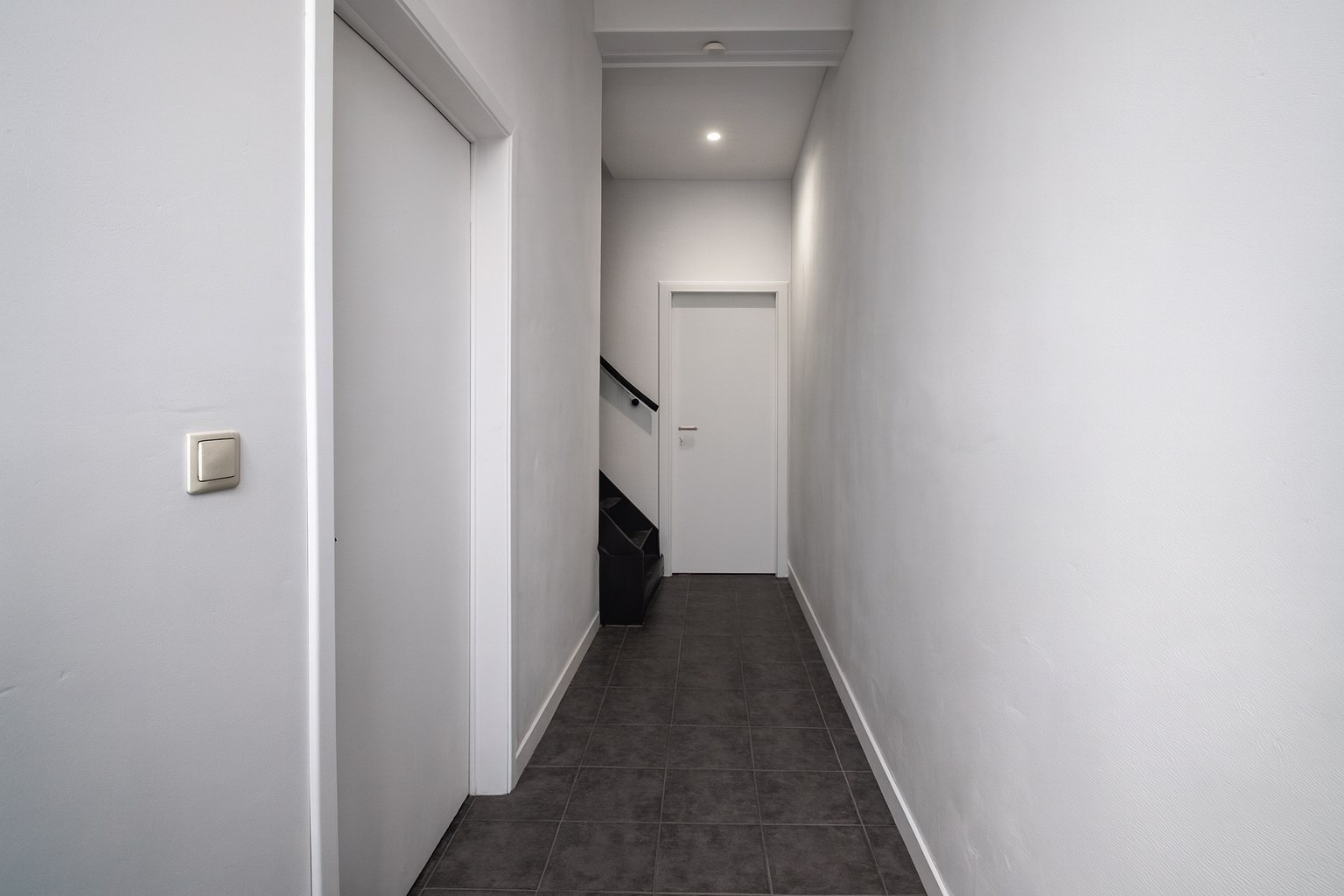 Maison à vendre à Saint-Nicolas avec 5 chambres - photo 2