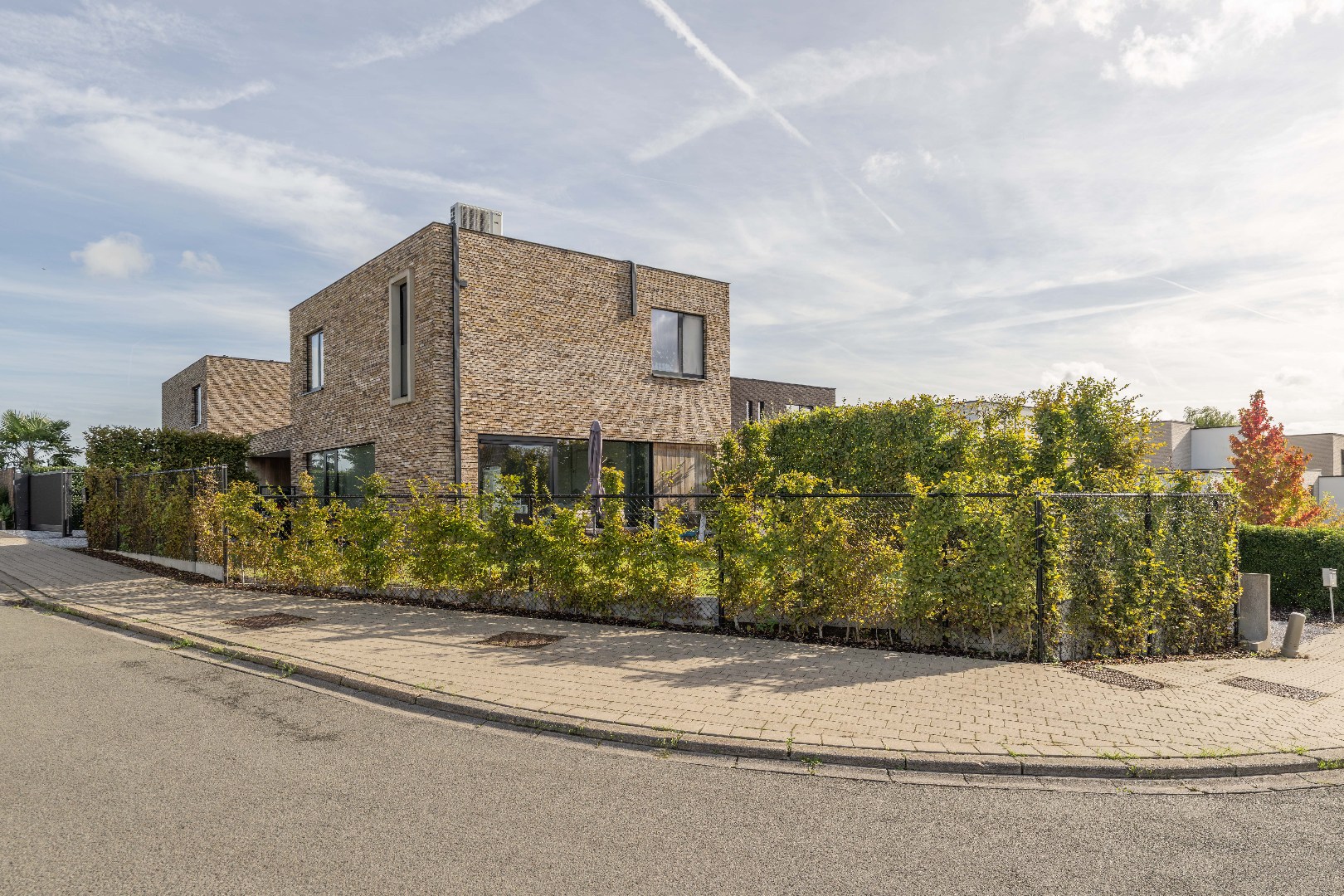 RECENTE, INSTAPKLARE WONING IN KINDVRIENDELIJKE BUURT TE PITTEM - foto 1