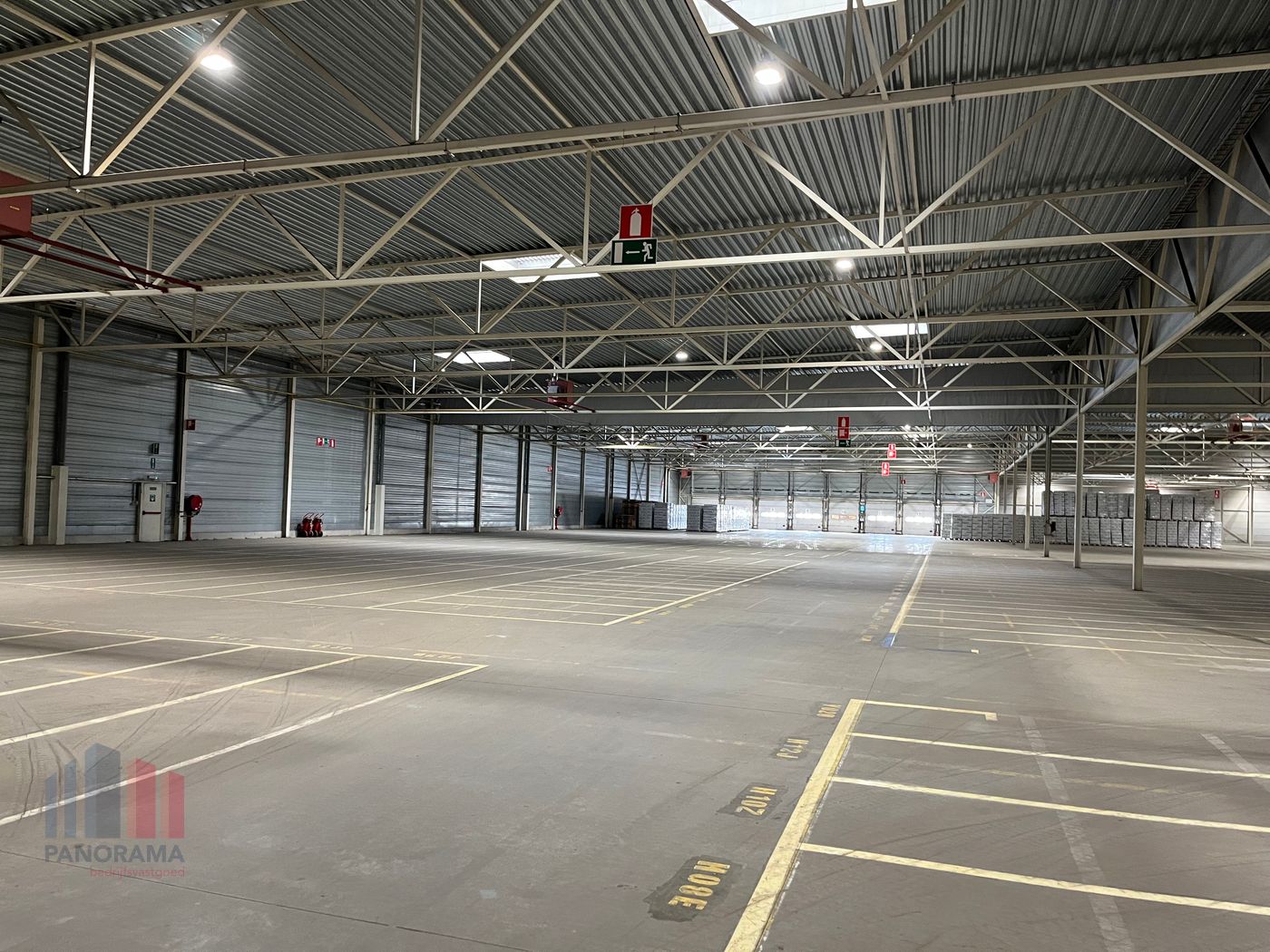 15 370 m² d'entrepôt logistique à louer près de l'autoroute de Termonde - photo 4