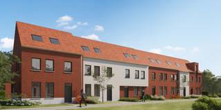 Deze nieuwe, energiezuinige woningen bouwen we nabij de Kortrijkstraat in Menen: een nieuwe, aangename woonbuurt op 1,9 km van de Grote Markt met een ruim aanbod aan winkels en horecazaken. Via de N32 geniet je van een vlotte verbinding met de A19, E403, ... Menen ligt aan de Leie met tal van mooie wandel- en fietsroutes.
Deze tijdloze nieuwbouwwoningen beschikken over: een inkomhal met toilet, een ruime woon- en eetkamer met veel lichtinval, een -naar eigen keuze ingerichte- open keuken, een aansluitende berging en een zuid gerichte tuin waar een dubbele garage met fietsen- en tuinberging opgericht wordt. Op de eerste verdiepding vind je 2 slaapkamers, een badkamer, een afzonderlijk toilet en een berging. De tweede verdieping herbergt nog eens 2 slaapkamers. Kortom: deze woningen bieden een zee aan ruimte!
Je kiest zelf de afwerkingsmaterialen voor keuken, badkamer, vloeren en binnendeuren. Zo kan je precies wonen zoals jij het zelf wilt. Het gebruik van een warmtepomp, in combinatie met vloerverwarming en zonnepanelen zorgt er bovendien door dat jouw toekomstige energiefactuur onder controle blijft (E10).
Een kijkje nemen? Deze 6 nieuwe woningen bouwen we nabij Groenestraat 61. Wil je graag meer info? Contact ons en ontdek alle details!
Deze woning wordt verkocht onder BTW-stelsel.