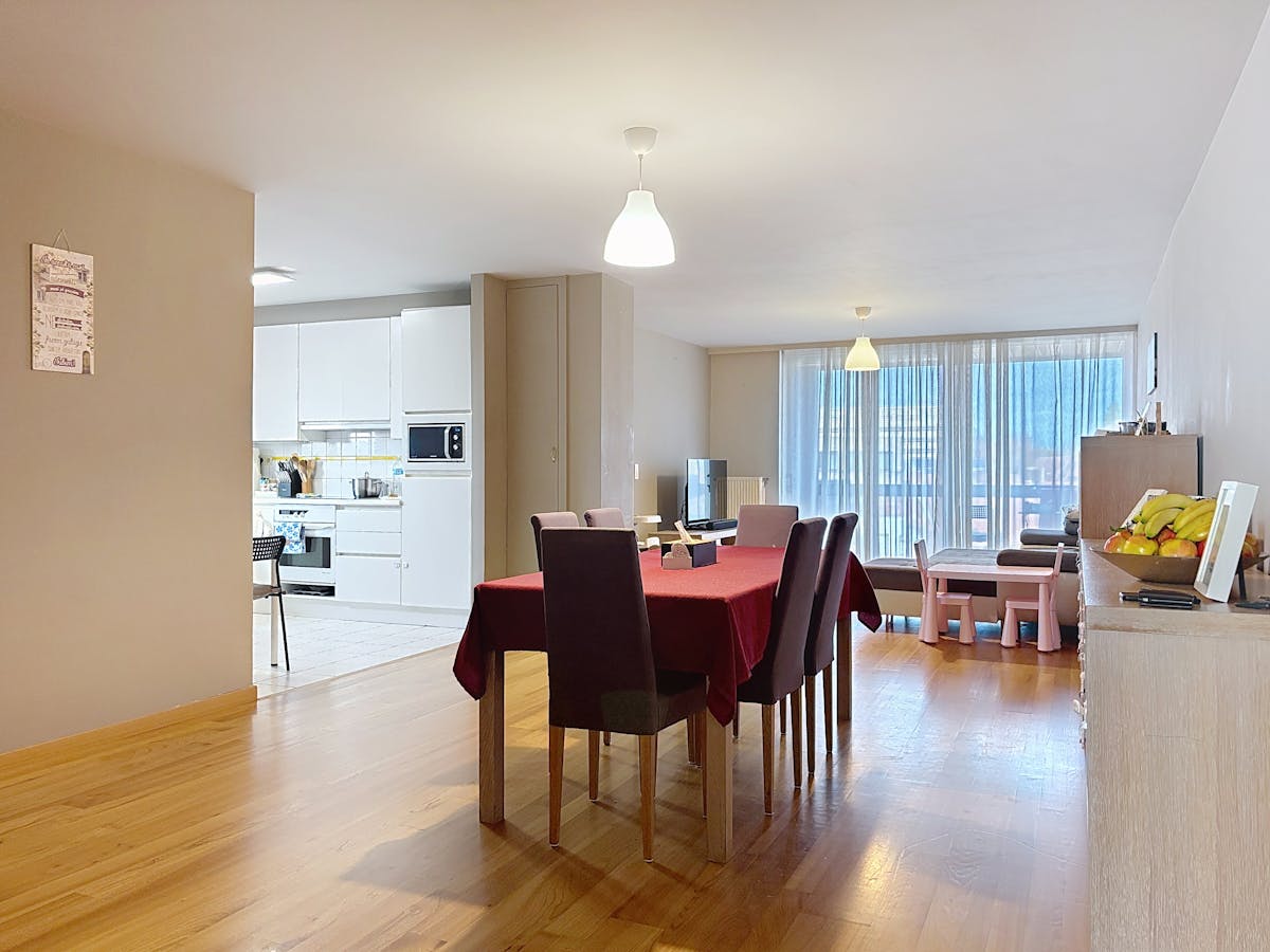 Appartement spacieux, prêt à emménager, près du centre de Roeselare. - photo 1