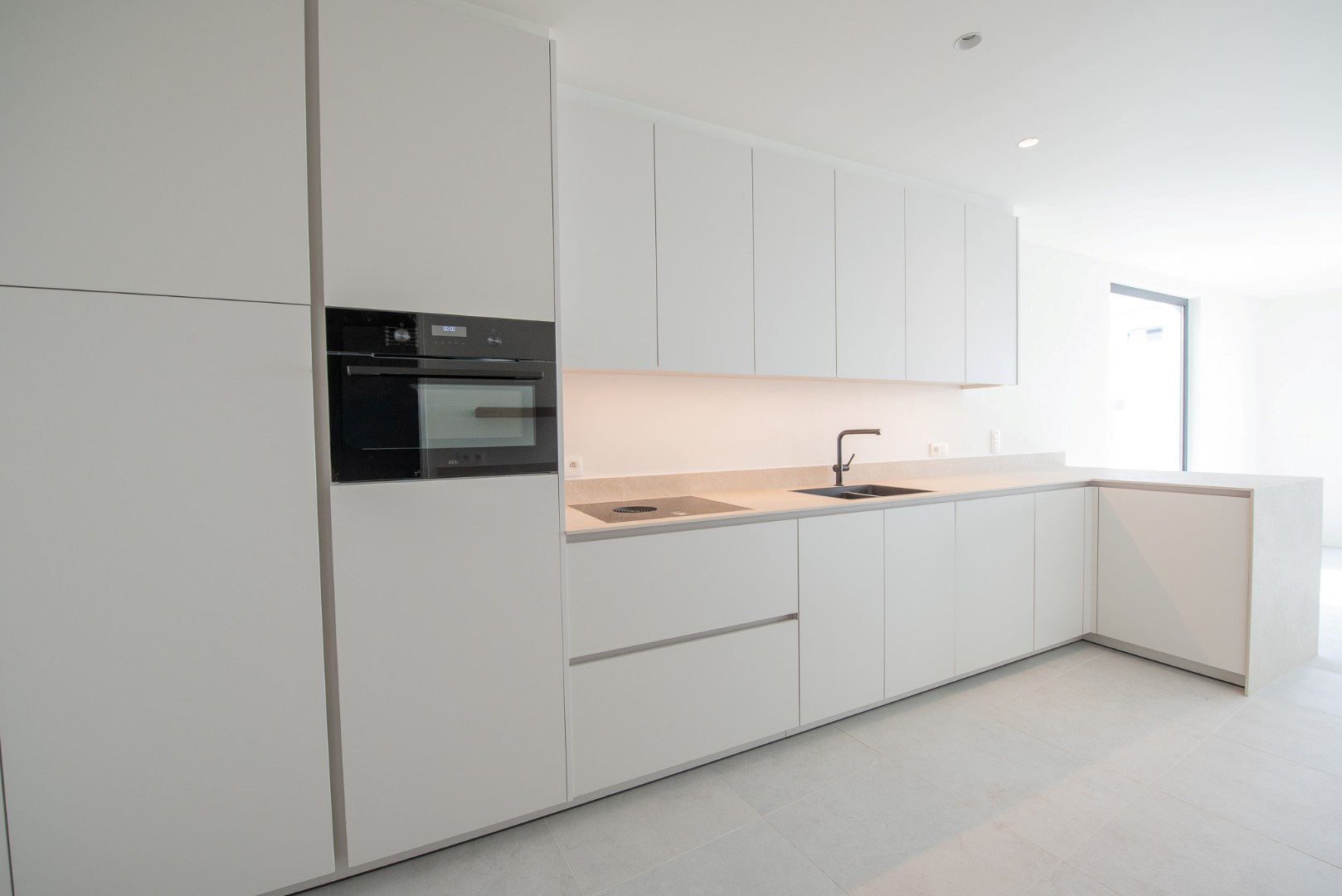Prachtig, kwaliteitsvolle nieuwbouwappartement in het hartje van Kruishoutem! - foto 4