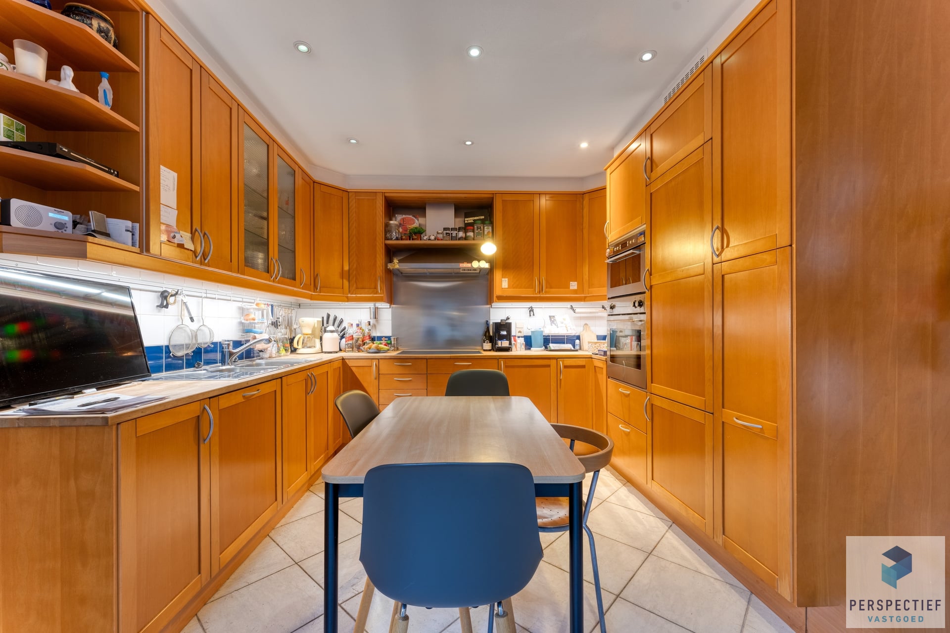 Statige, ruime villa met loods en ingerichte studio in een rustige omgeving - foto 5