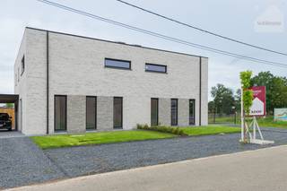 House for sale in Laakdal