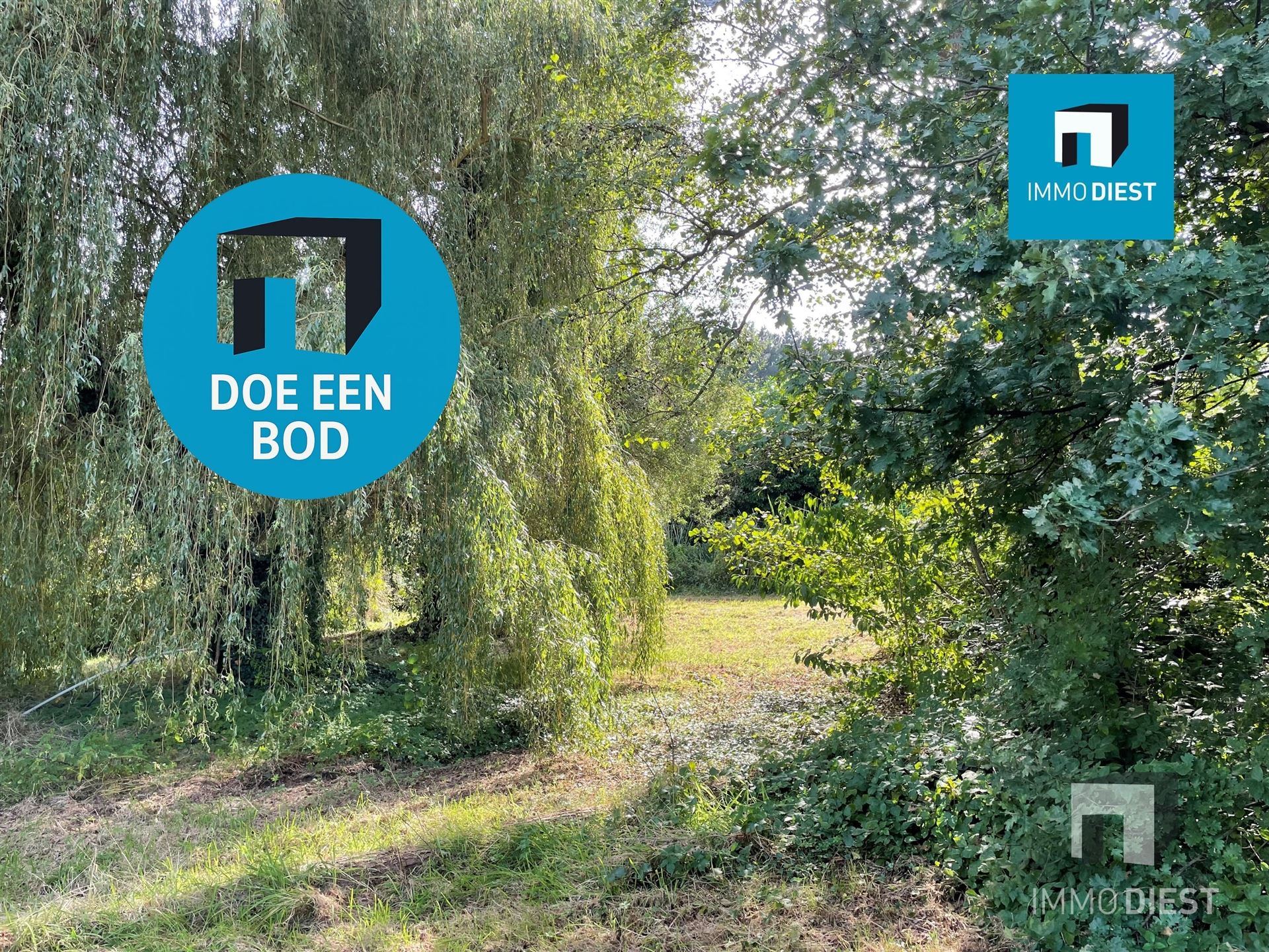 Projectgrond voor 3 villa's aan het water - foto 1