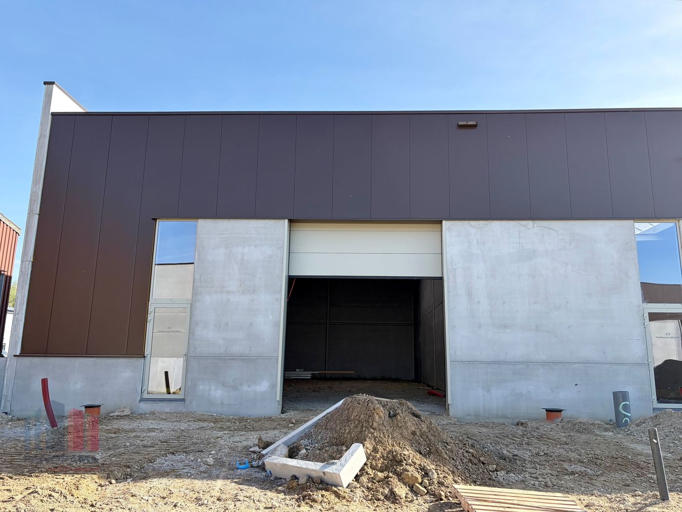 288 m² nieuwbouw KMO-unit nabij de E314 - foto 5