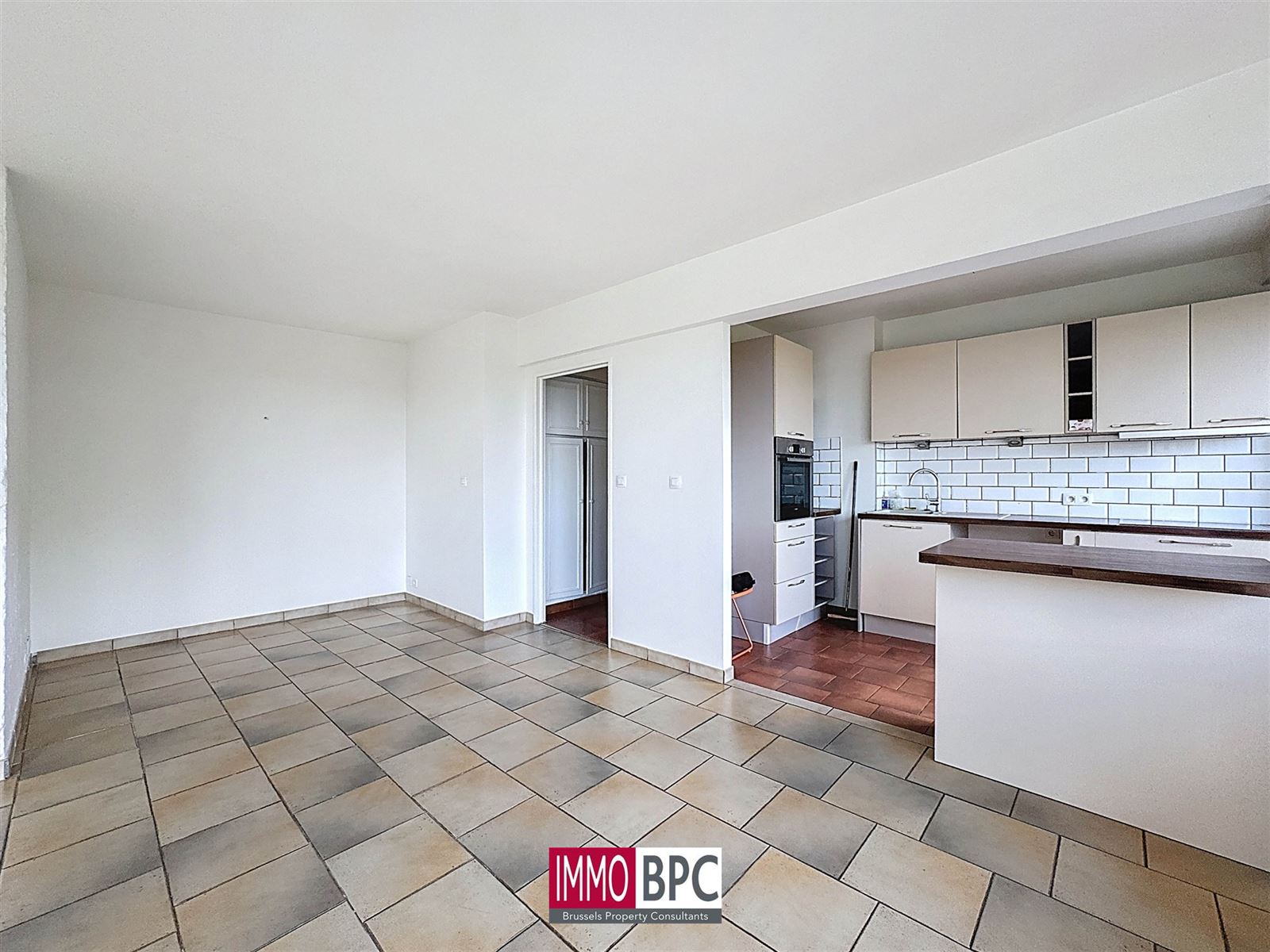 Appartement lumineux avec 2 chambres et terrasse - photo 3