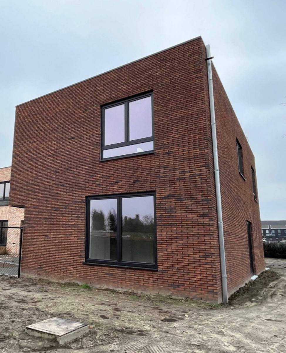 House for sale in Hoogstraten with 4 bedrooms - photo 1