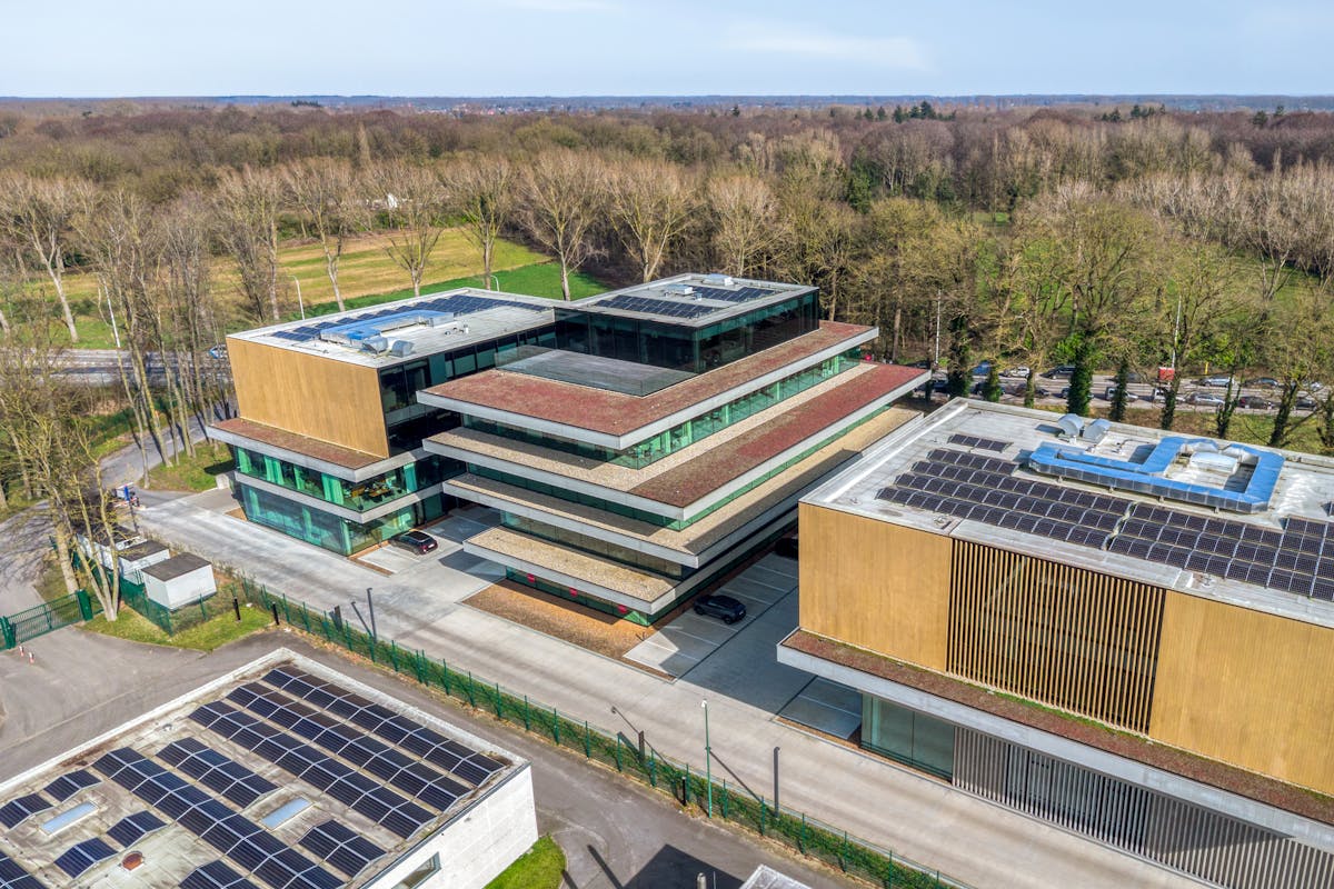 Nieuwbouw kantoren te Oostkamp - Project O-Forty - foto 2