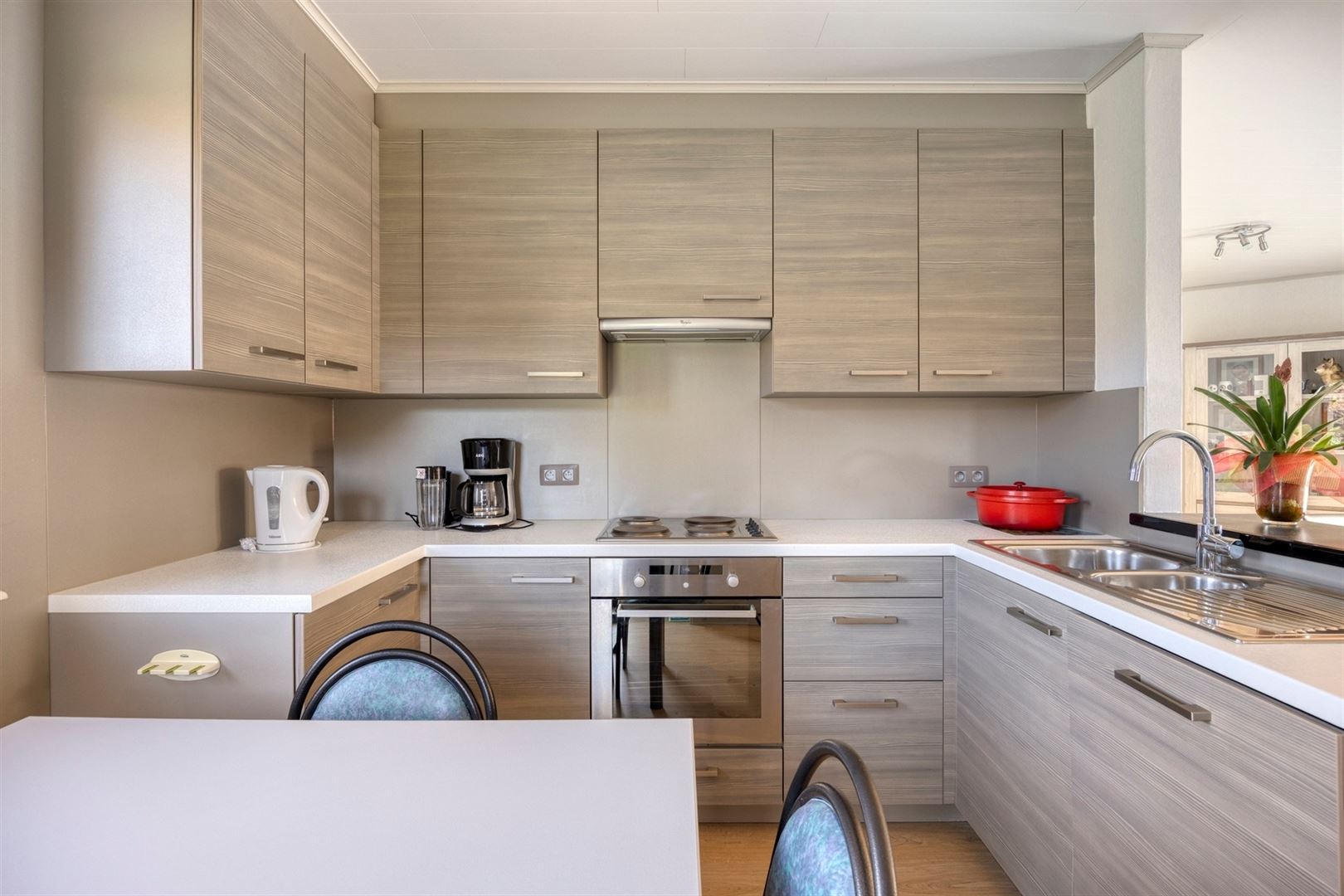 Rustig gelegen, alleenstaande woning met grote tuin - foto 4