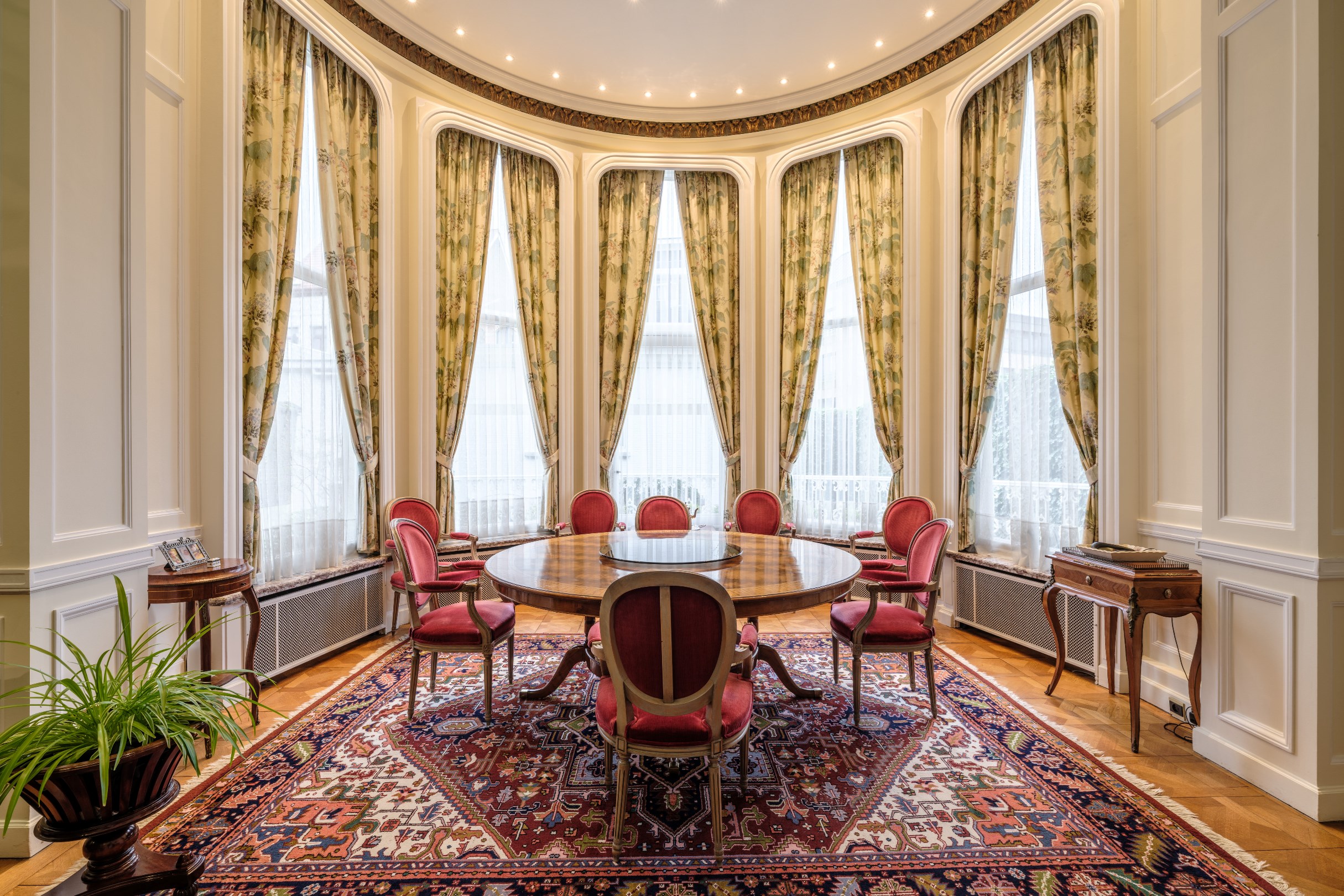 Unique, characterful gentleman's residence - photo 5