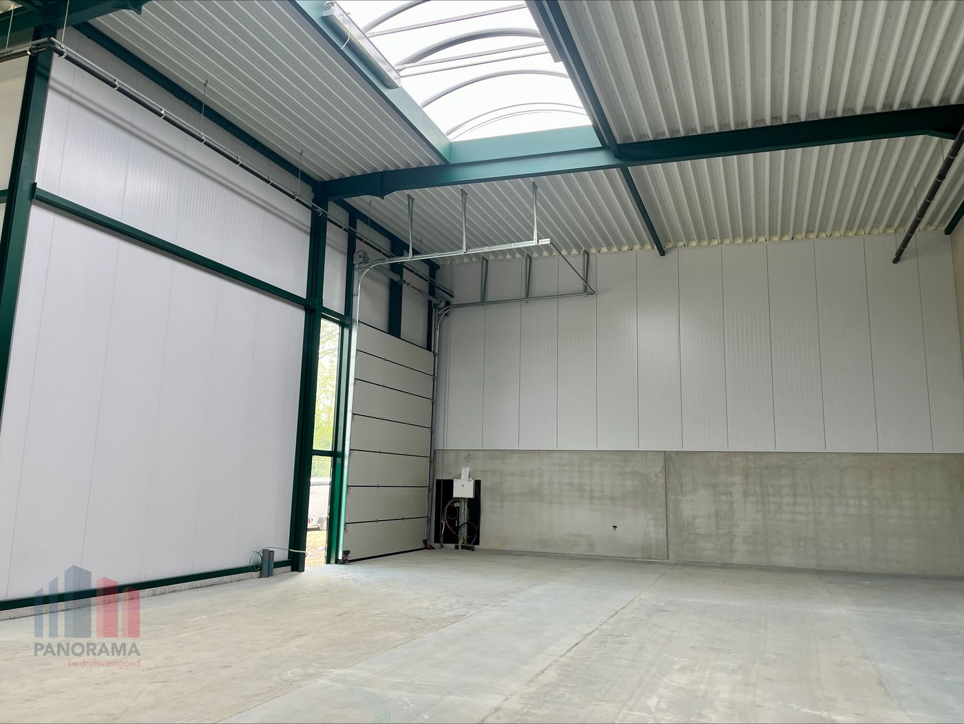 Nieuwbouw KMO-unit van 297 m² nabij de E313 - foto 1
