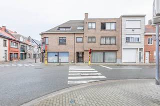 Deze interessante opbrengsteigendom is welgelegen op wandelafstand van het station, supermarkten, scholen, bakkers, de Grote Markt van...