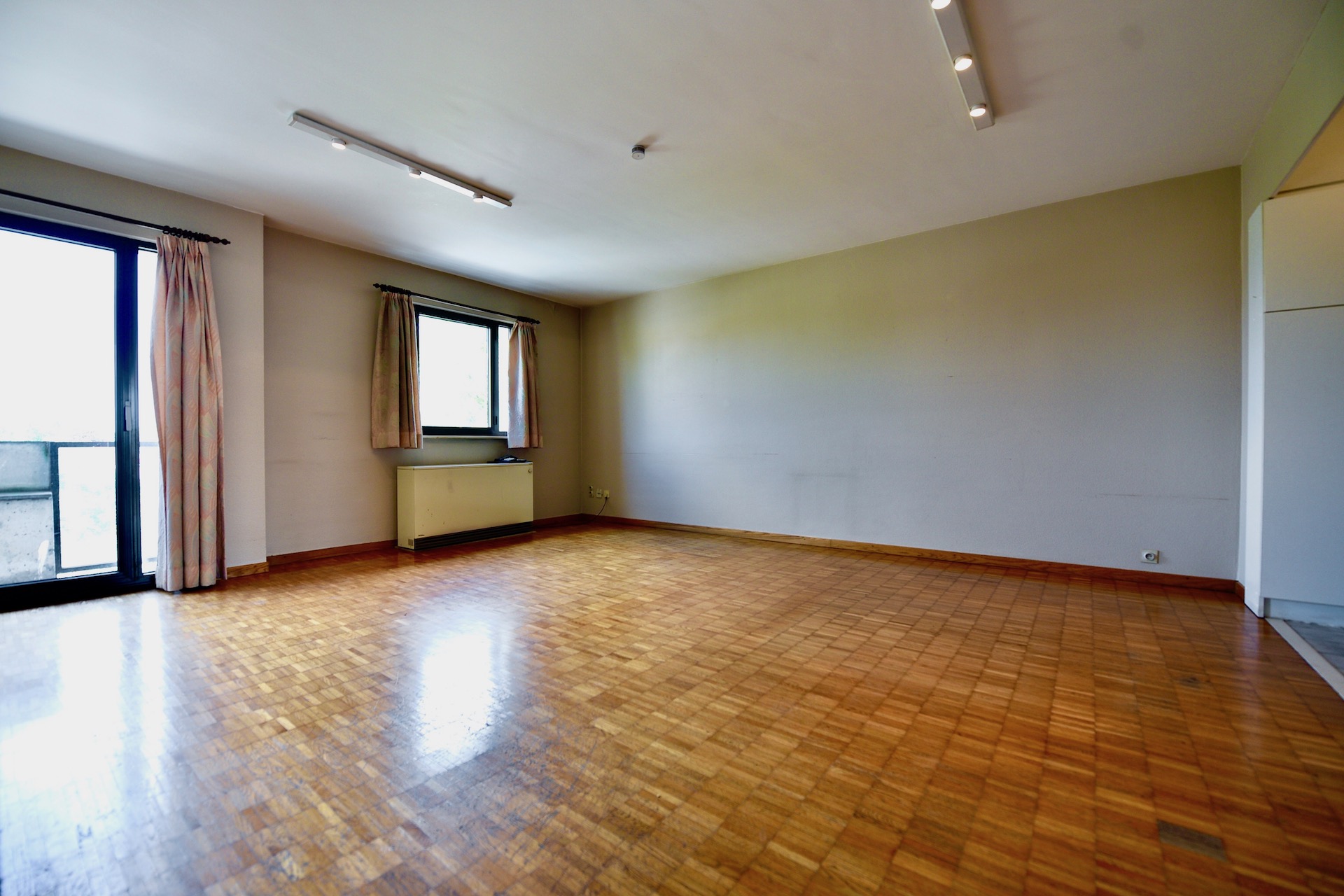 Appartement met ruim terras op centrale topligging voor 145.000 EUR - foto 4