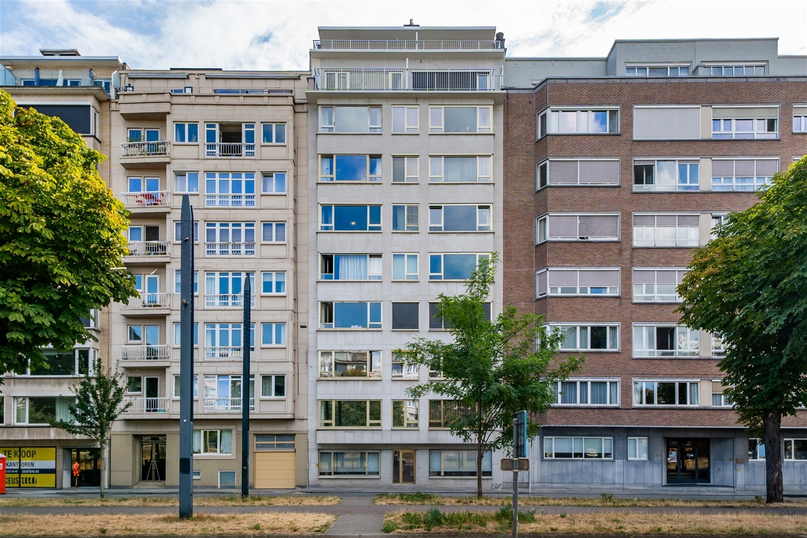 LEUK APPARTEMENT MET 2 SLAAPKAMERS AAN HET ZUIDPARK!! - foto 1
