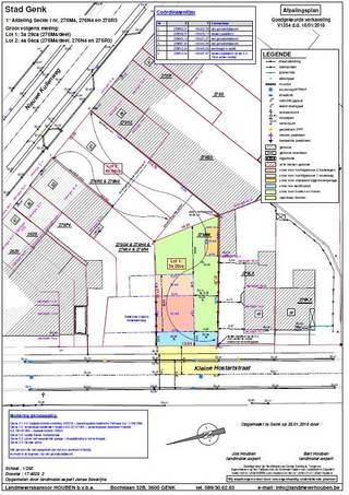 Mooi stuk Projectgrond te koop groot 7a33, gelegen dichtbij het centrum van Genk.Gelegen aan de Nieuwe Kuilenweg 89/89+ en uitkomend aan de Kleine...