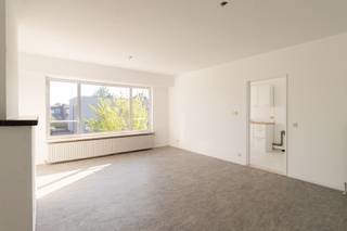 Op de tweede verdieping van een rustige, kleinschalige residentie bevindt zich dit aangename appartement met twee slaapkamers. Bij het...