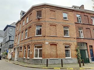 Gezellig 1-slaapkamer appartement te centrum Gent, vlakbij Sint-Jacobs. Troeven zijn de ruime en lichte leefruimte, een goed uitgeruste...