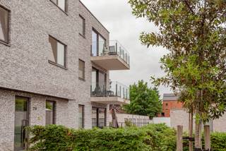 Parking 15: recente ondergrondse autostaanplaats te Hamme