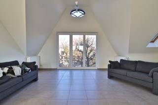 Bent u op zoek naar een energiezuinig (label B) appartement met twee slaapkamers op een rustige ligging in Haasdonk? Dan is dit verzorgde...