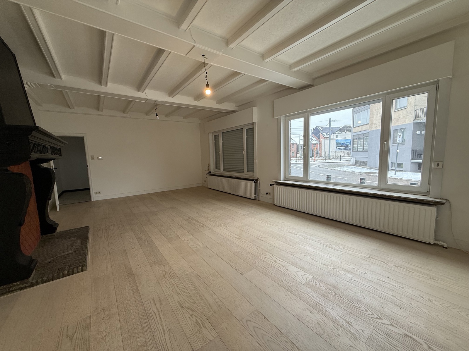 Ruime woning met tuin nabij centrum Mol - foto 3