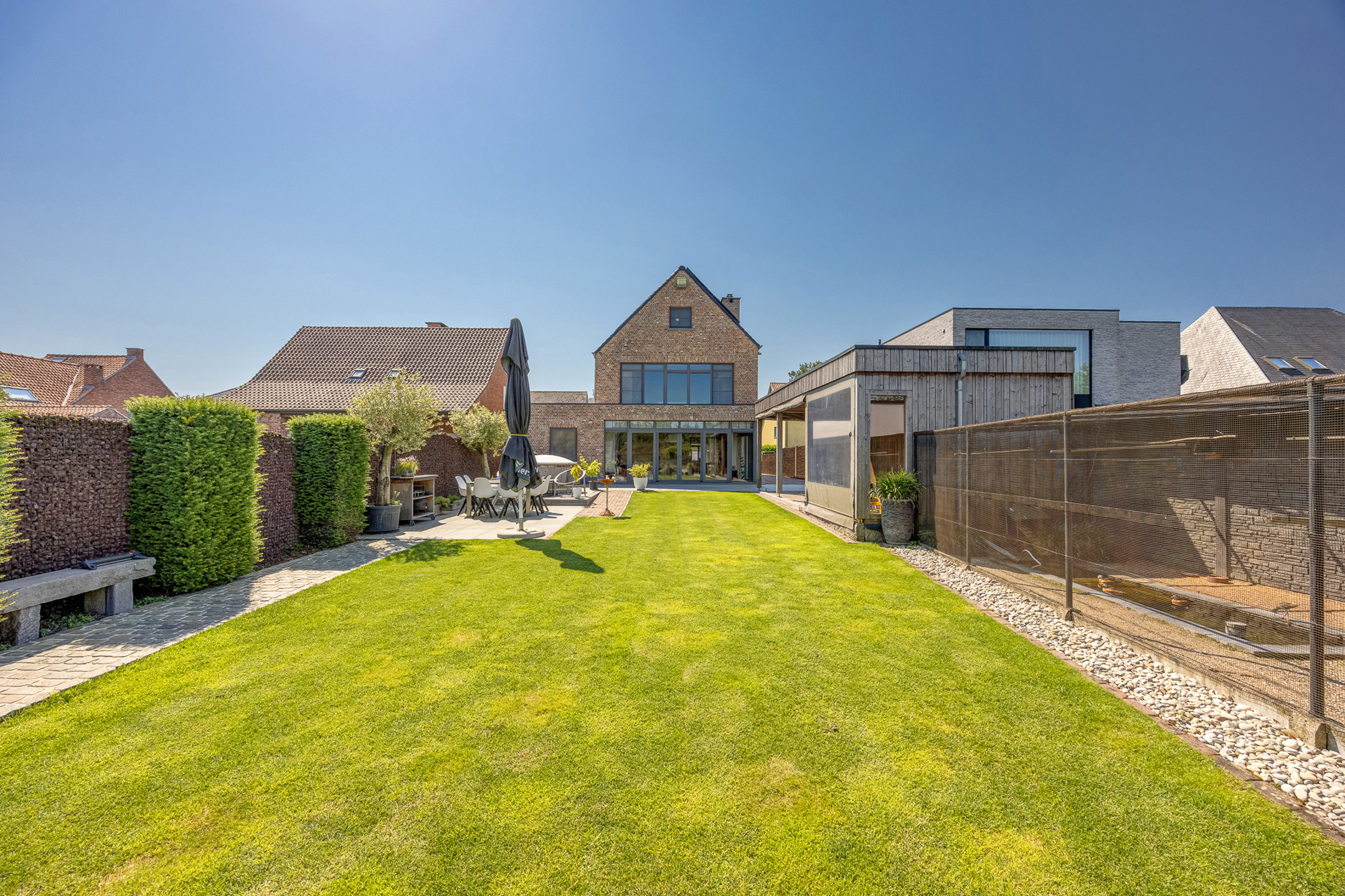 Instapklare woning met 4 slaapkamers op perceel van 1.565 m² - foto 5