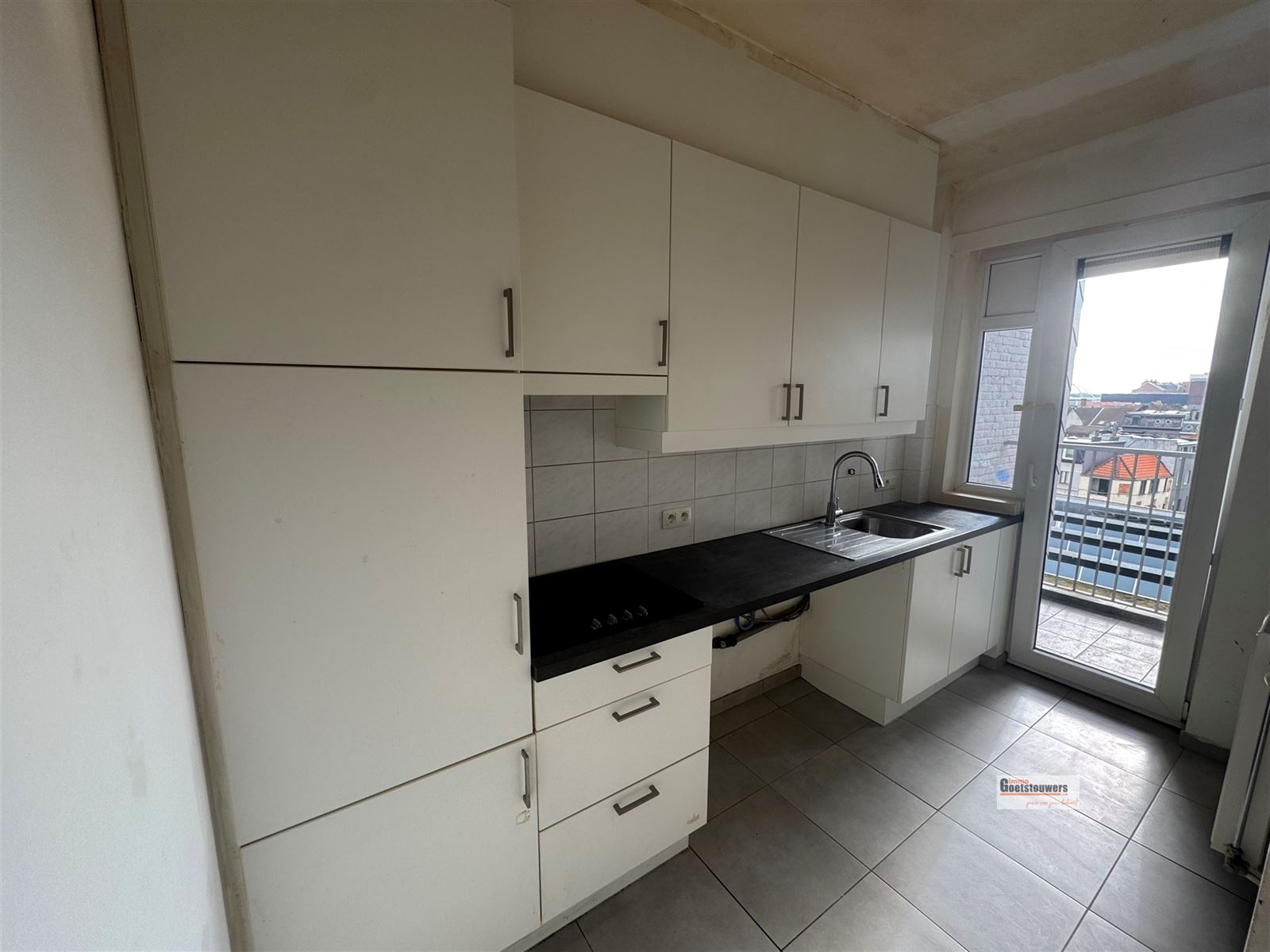 2 slaapkamer appartement met 2 terrassen - foto 5