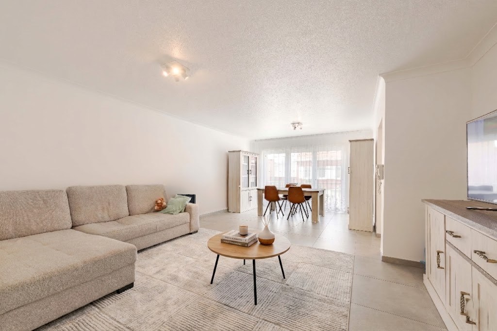 INSTAPKLAAR APPARTEMENT (84 m² | RENOVATIE 2020) MET 2 SLPKS EN GARAGE - foto 2