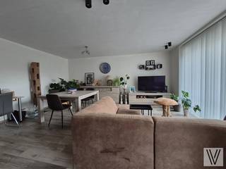 Deze appartement is gelegen op de eerste verdieping van een kleinschalige recente nieuwbouw residentie.Dit pand is voorzien van alle hedendaags...