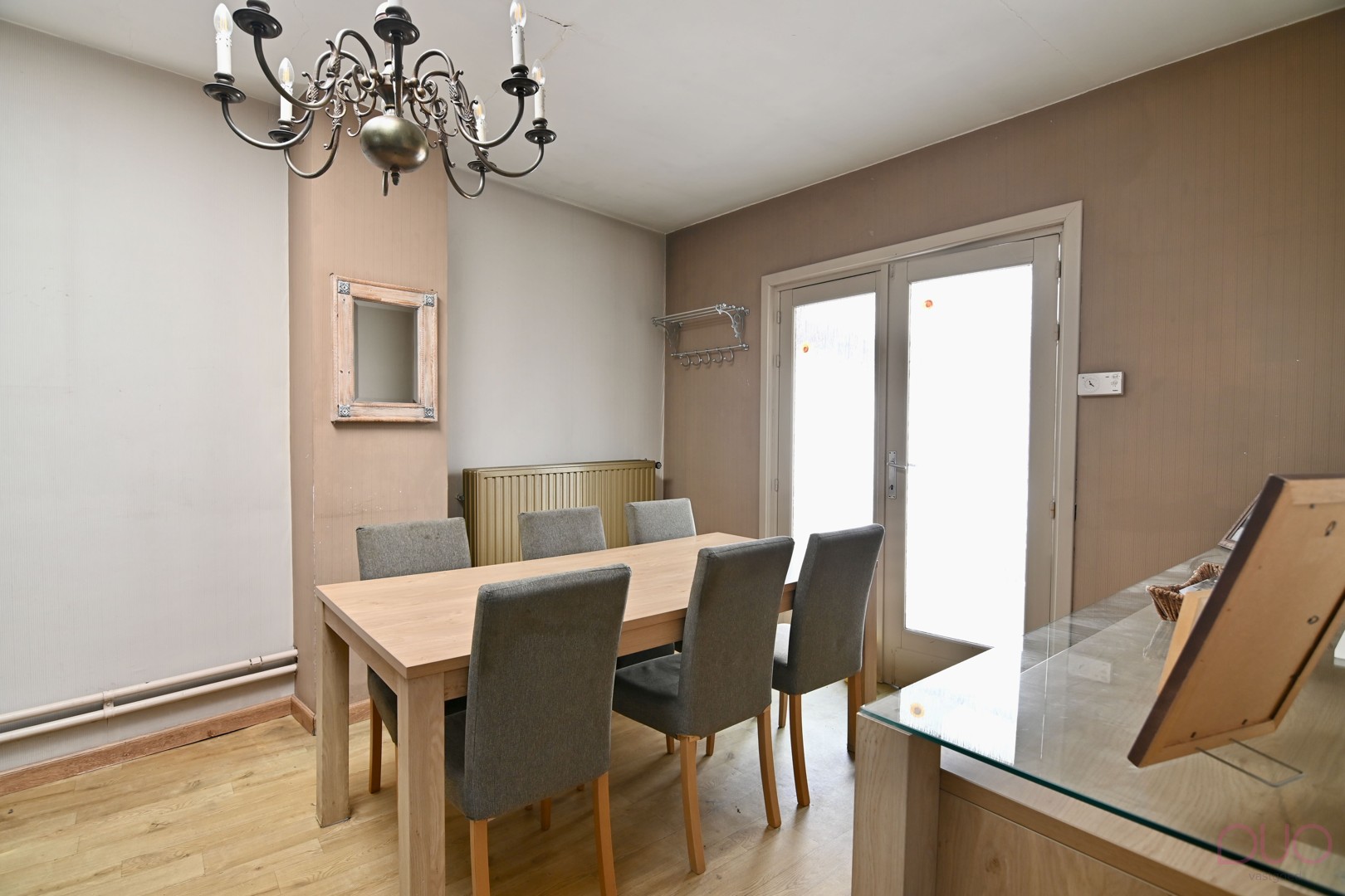 Polyvalent handelshuis met woonst vlakbij het Sint-Trudo Ziekenhuis - foto 5