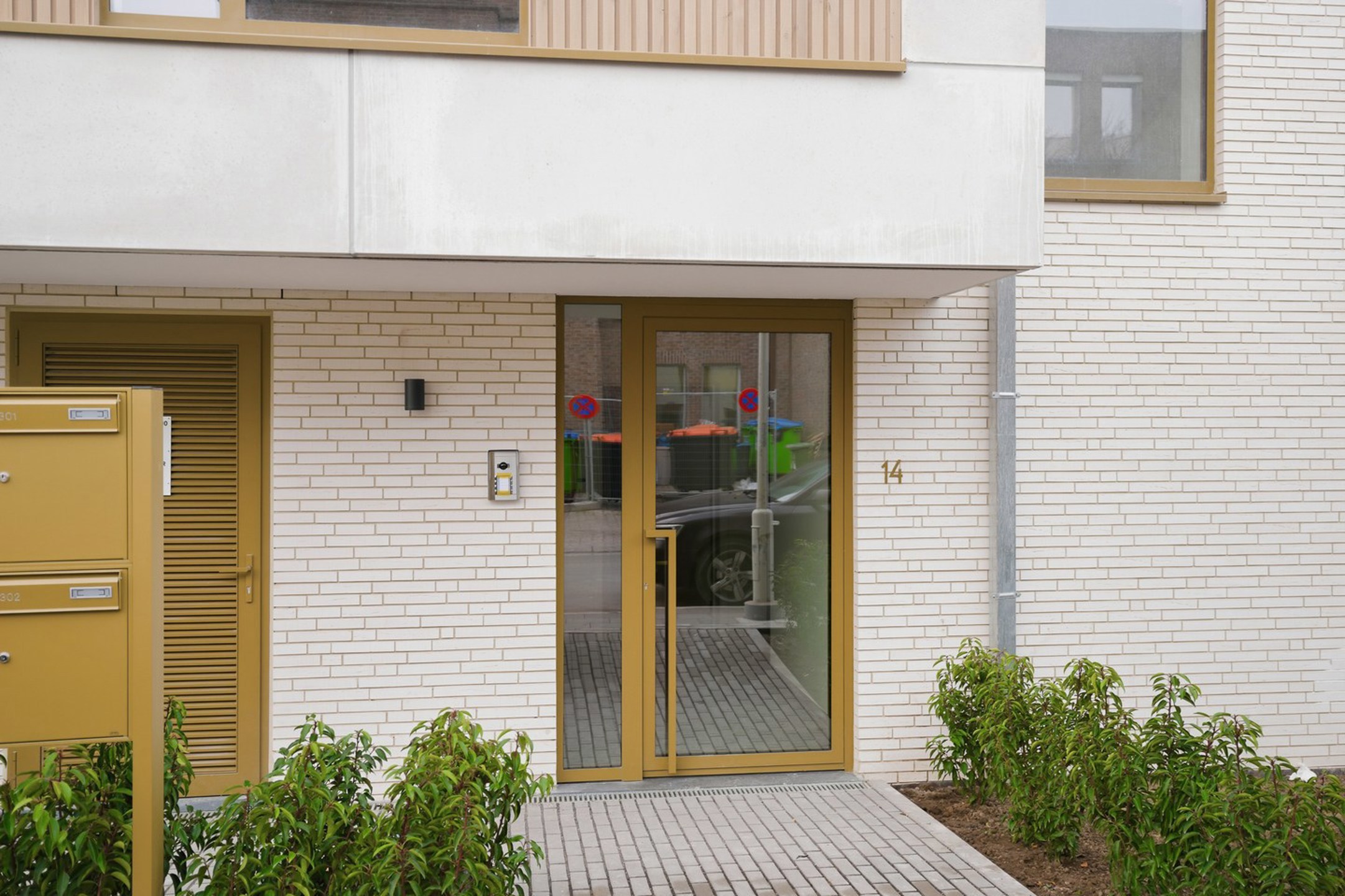 BEN-appartement met 2 slpks nabij 't station van Beveren - foto 5