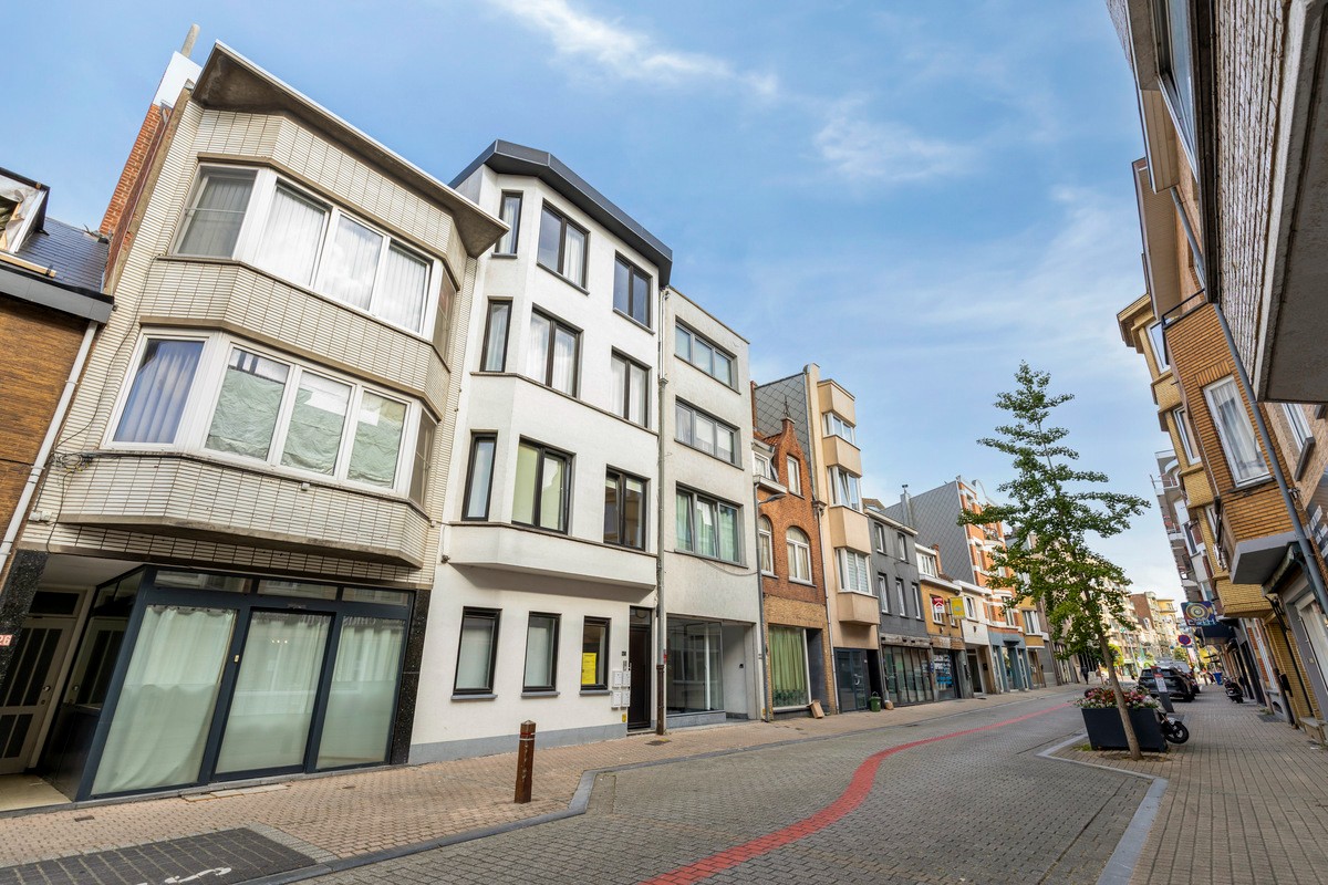 Appartement prêt à emménager à deux pas de la Grand-Place et de la plage. - photo 3