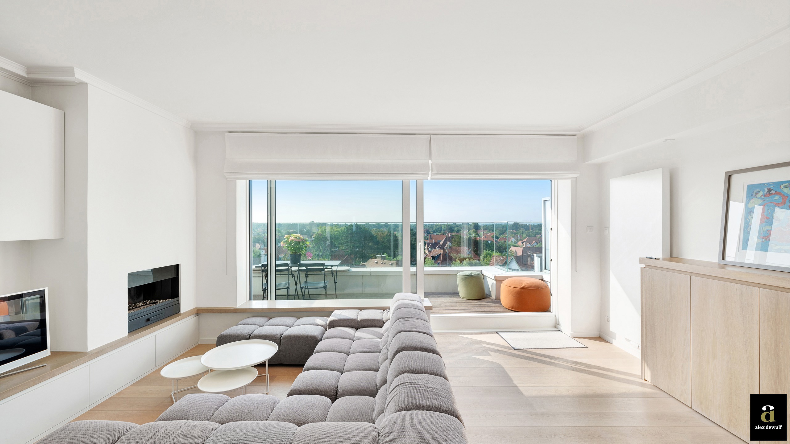 Ruim appartement 3 slpk met zonnig terras te Zoute[Kustlaan] - foto 1