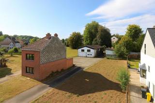 Spacious building plot of almost 10 ares for sale – southwest facing Are you looking for the perfect place to build your dream home? This...