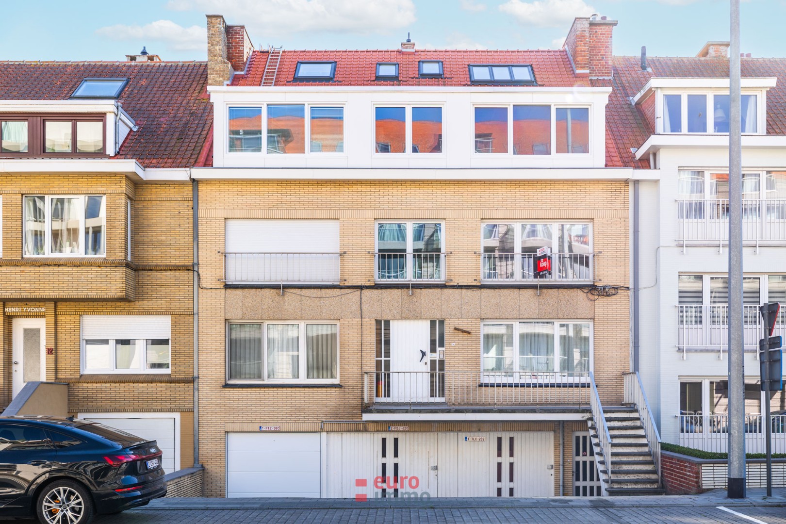 Compleet gerenoveerd appartement met 2 slaapkamers. - foto 1